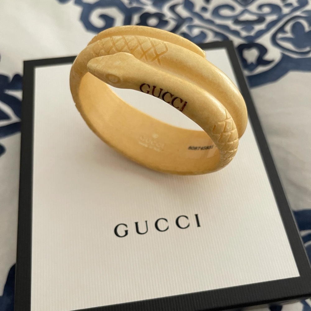 Gucci Engraved Ivory Resin Bracelet